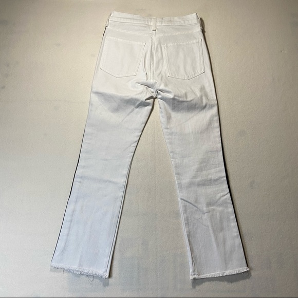 VERONICA BEARD Carly White Tuxedo Stripe 11” Kick Flare Jean Size 26 - Picture 12 of 16